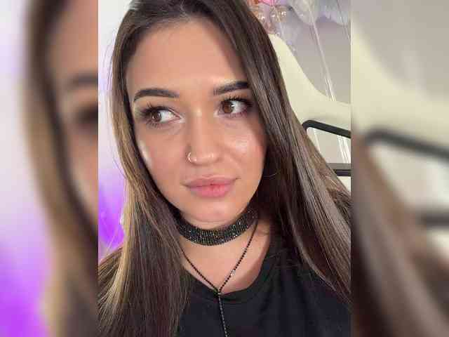 Anutka-chocolatee webcam