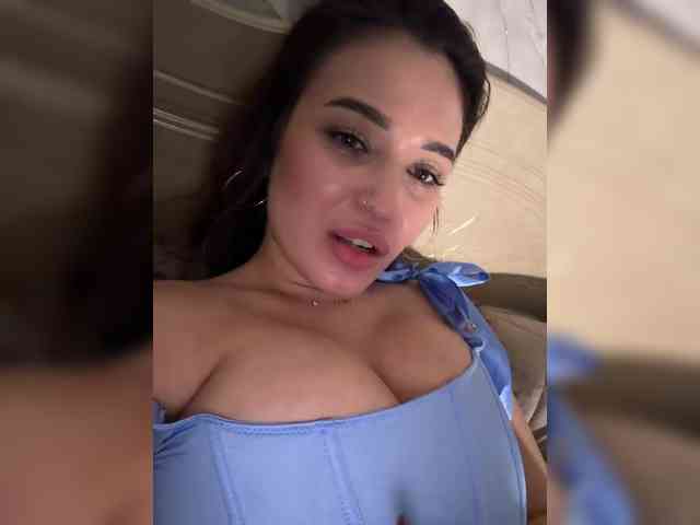 Anutka-chocolatee webcam