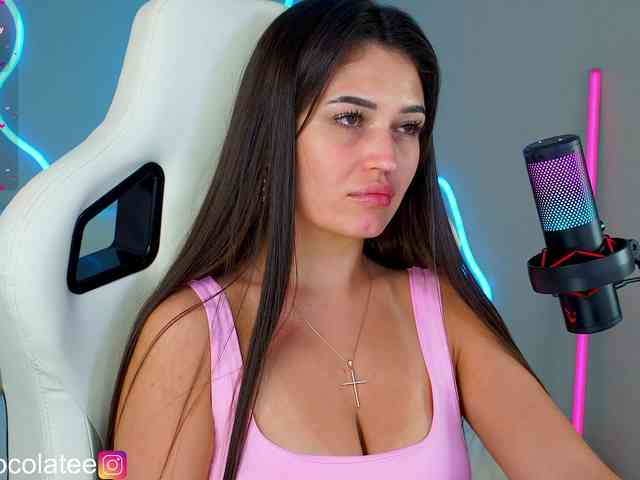 Alinka-chocolatee webcam