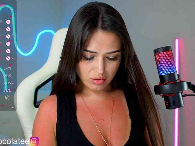 Alinka-chocolatee webcam