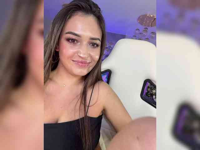 Adel-chocolatee Adel-chocolatee