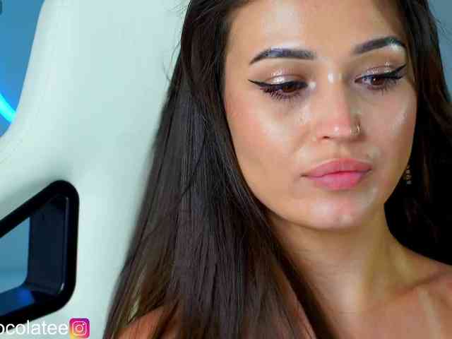 Alinka-chocolatee webcam