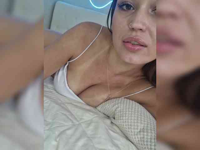 Alinka-chocolatee webcam