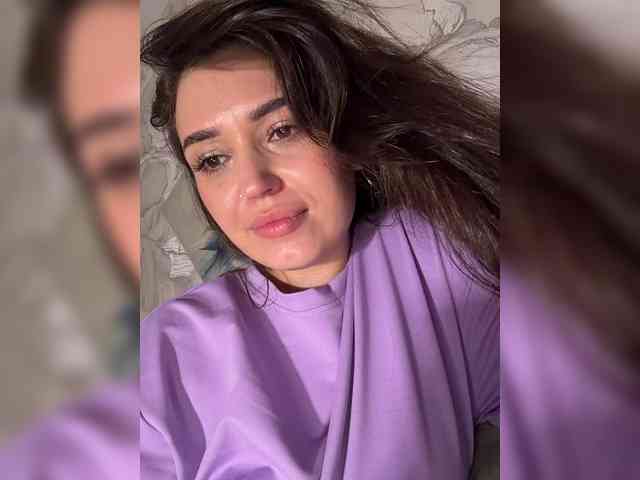 Anutka-chocolatee webcam