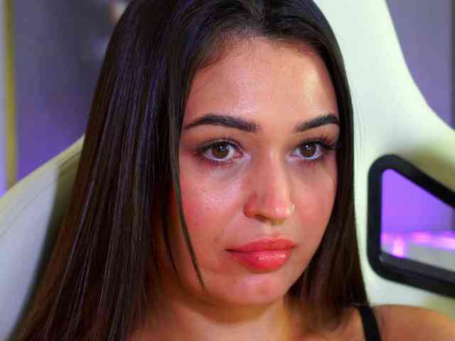 Anutka-chocolatee webcam