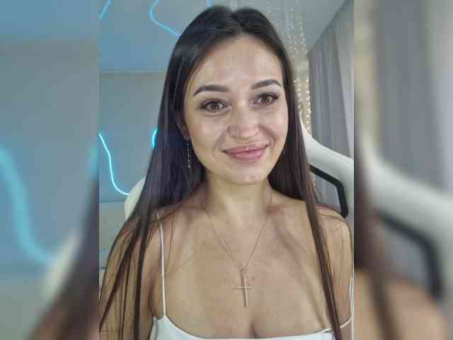 Adel-chocolatee Live Webcam on BongaCams