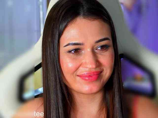 Anutka-chocolatee webcam