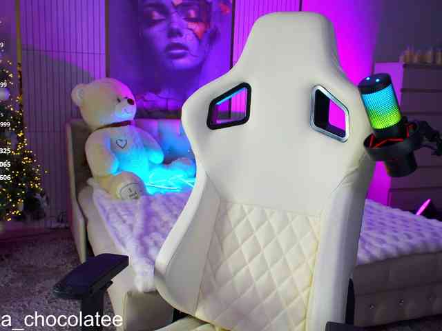 Anutka-chocolatee webcam