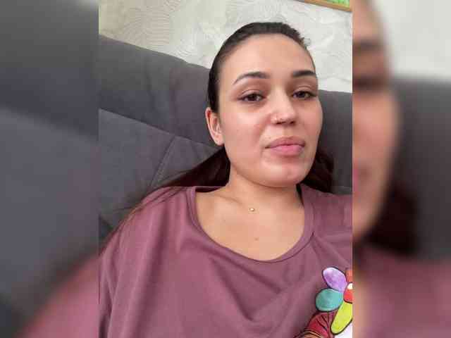 Anutka-chocolatee webcam