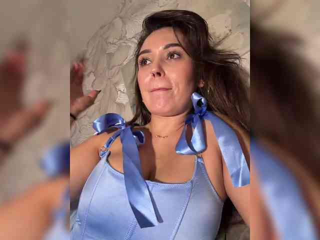 Anutka-chocolatee webcam