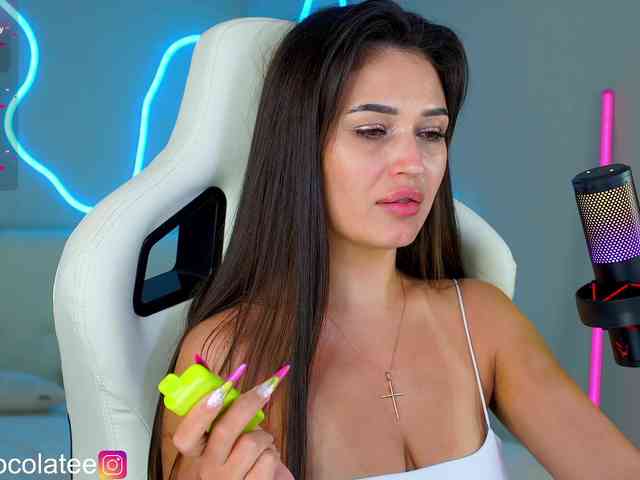 chatroom porn Adel-chocolatee