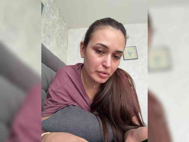 Anutka-chocolatee webcam