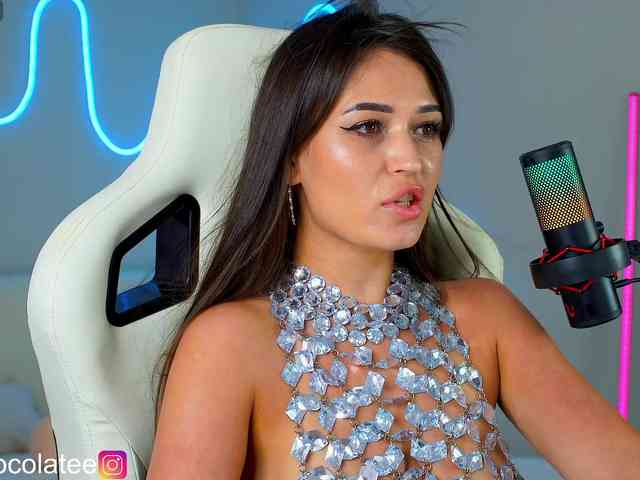 Alinka-chocolatee webcam