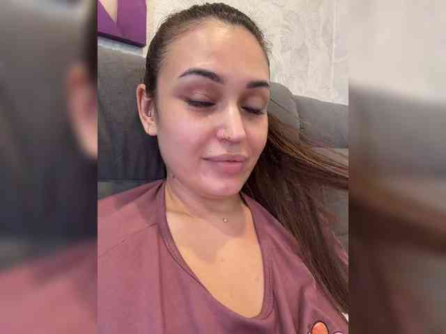 Anutka-chocolatee webcam