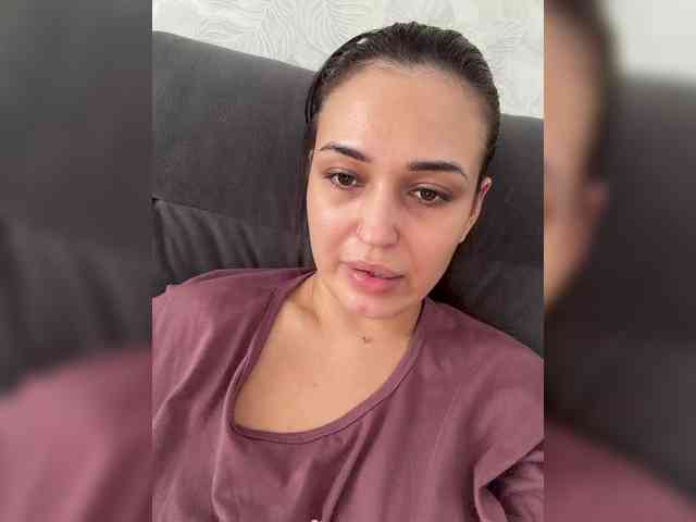 Anutka-chocolatee webcam