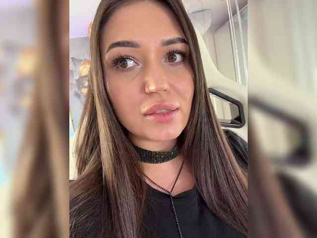 Anutka-chocolatee webcam