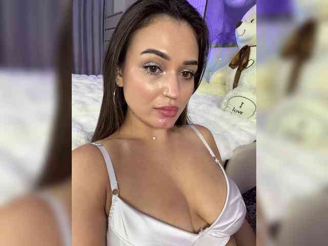 Adel-chocolatee Adel-chocolatee