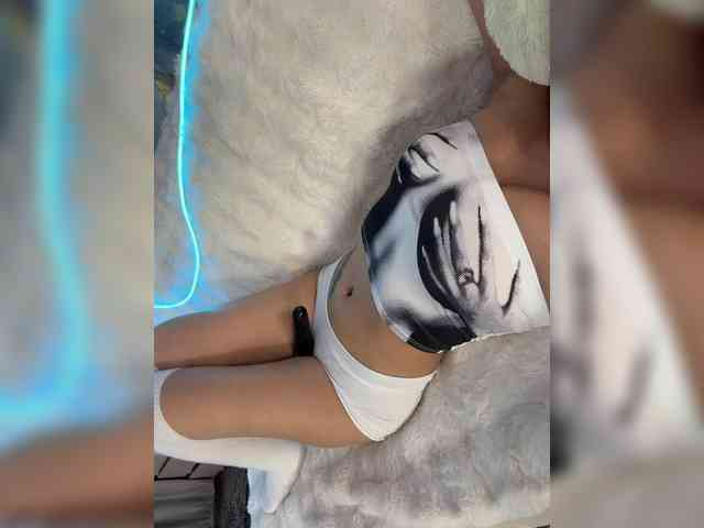 Anutka-chocolatee webcam