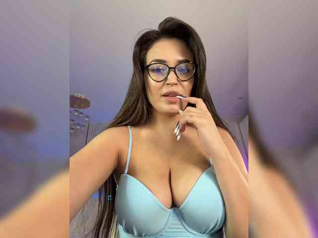 Anutka-chocolatee webcam