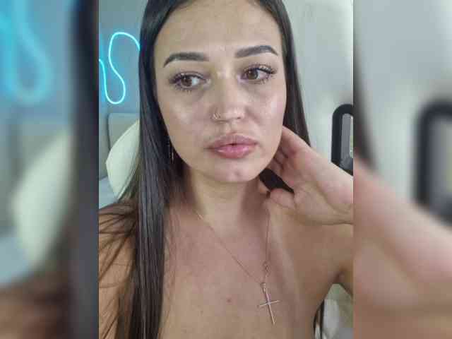 Alinka-chocolatee webcam