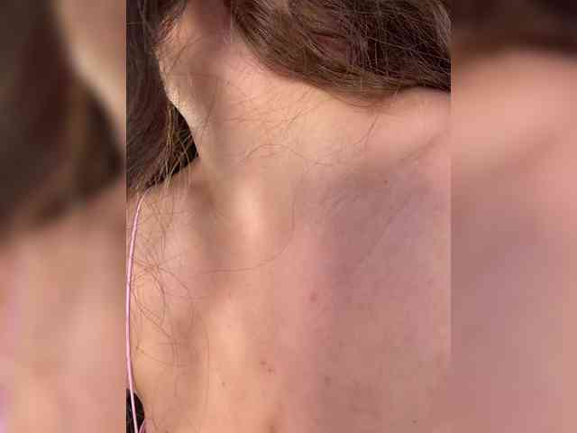 Anutka-chocolatee webcam