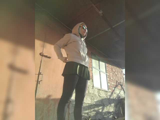 -Fiona88-'s BongaCams show and profile