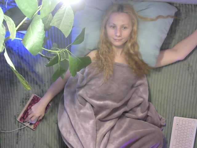 -Fiona88-'s BongaCams show and profile