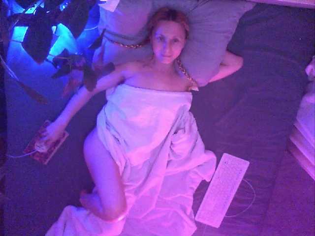 -Fiona88-'s BongaCams show and profile