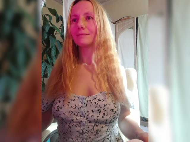 -Fiona88-'s BongaCams show and profile