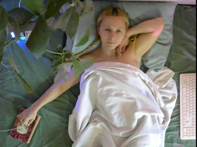 -Fiona88-'s BongaCams show and profile