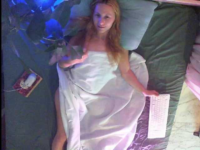 -Fiona88-'s BongaCams show and profile