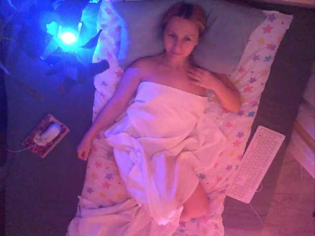 -Fiona88-'s BongaCams show and profile