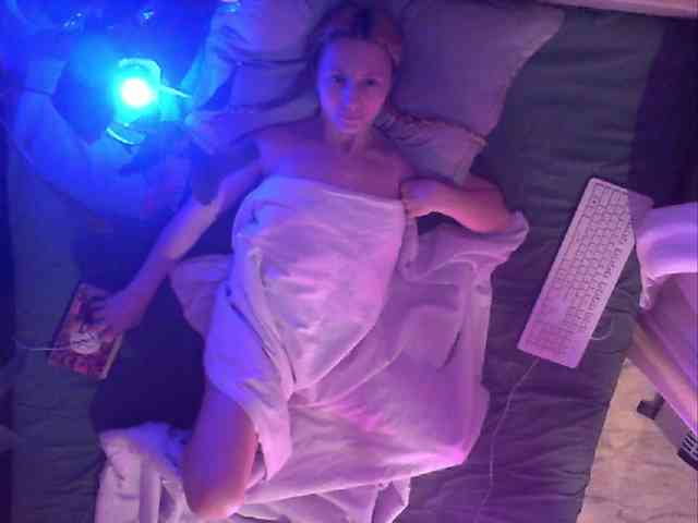 -Fiona88- Live Webcam on BongaCams