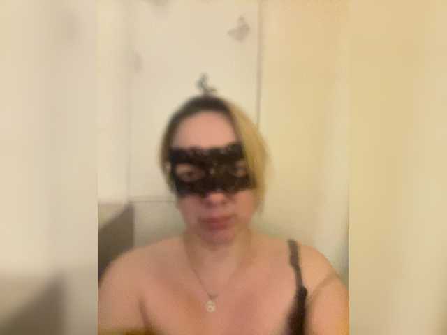 viklos2017's BongaCams show and profile