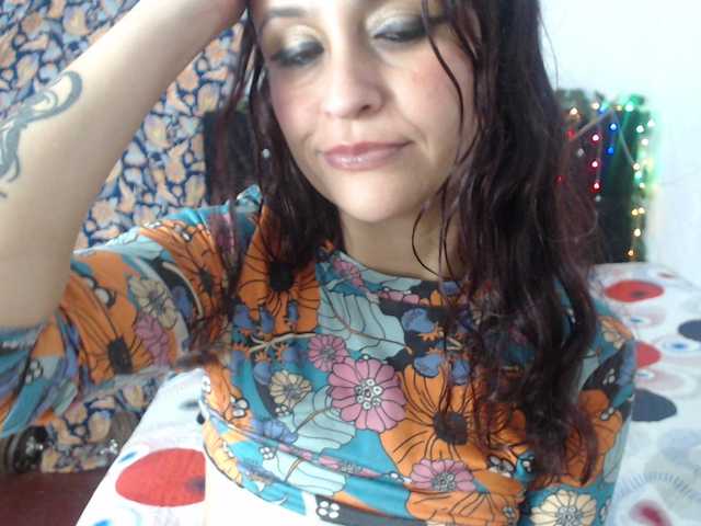 alzorys2434 live cam profile