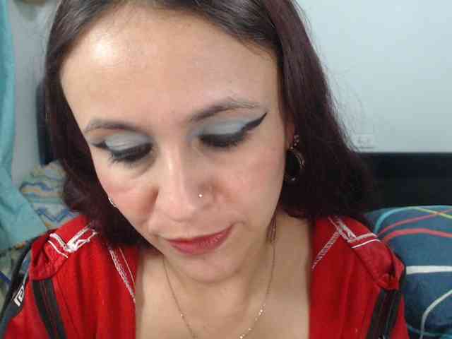 samanthasquirt1212 webcam