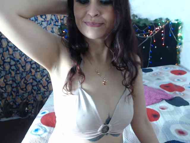 samanthasquirt1212 webcam