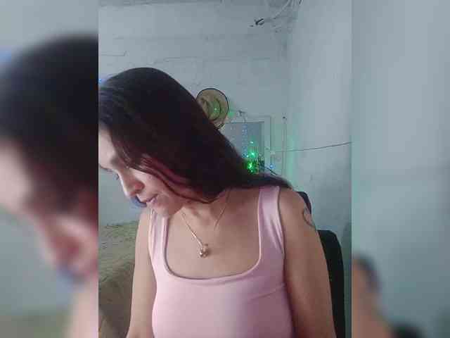 samanthasquirt1212 webcam