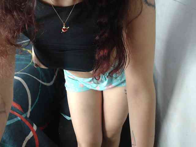 samanthasquirt1212 webcam