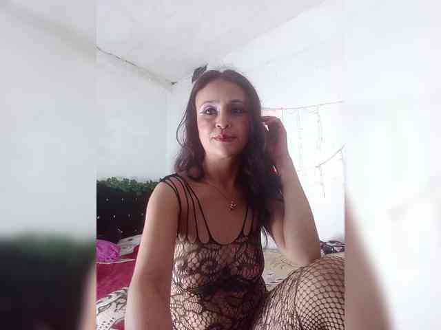 samanthasquirt1212 webcam