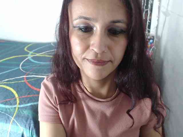 samanthasquirt1212 webcam