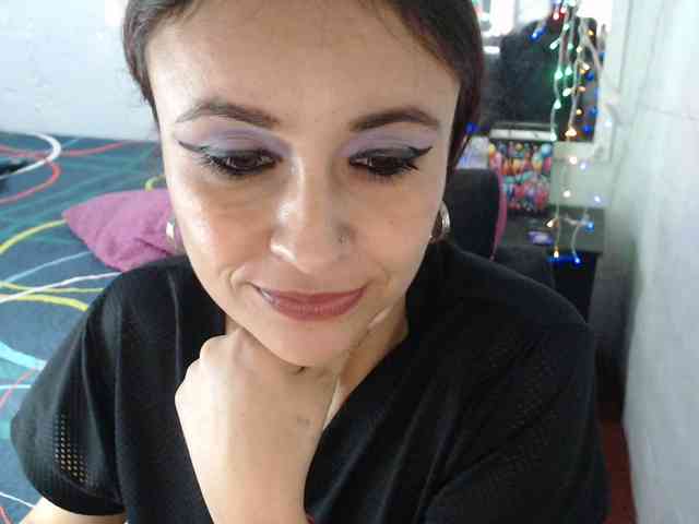 samanthasquirt1212 webcam