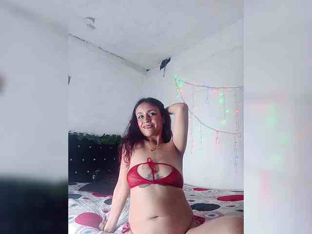 samanthasquirt1212 webcam