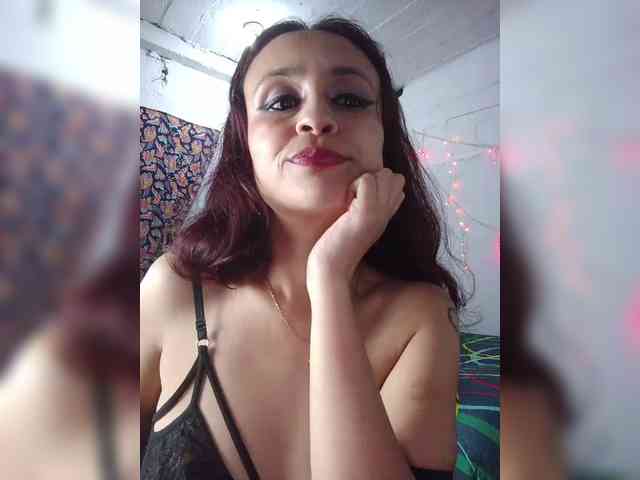 samanthasquirt1212 webcam