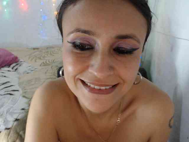 samanthasquirt1212 webcam