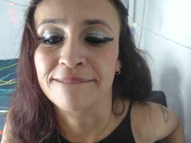 samanthasquirt1212 webcam