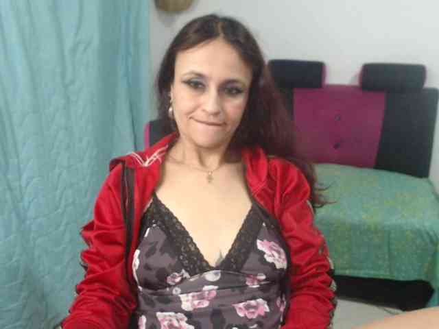 samanthasquirt1212 webcam