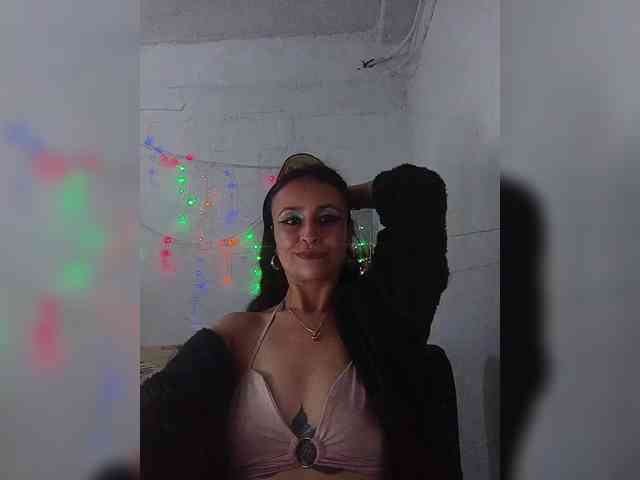 samanthasquirt1212 webcam