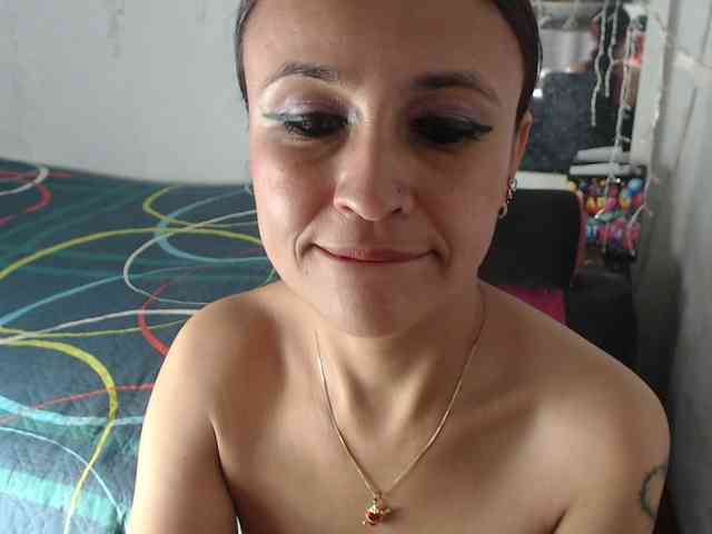 samanthasquirt1212 webcam