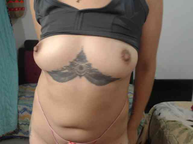 samanthasquirt1212 webcam